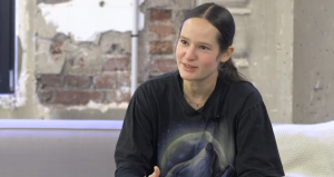 Interview d’Aïda Bruyère, pour son exposition « Never Again »